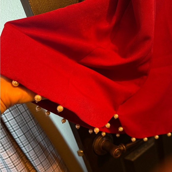 NBD little red dress with pearls - Picture 7 of 8